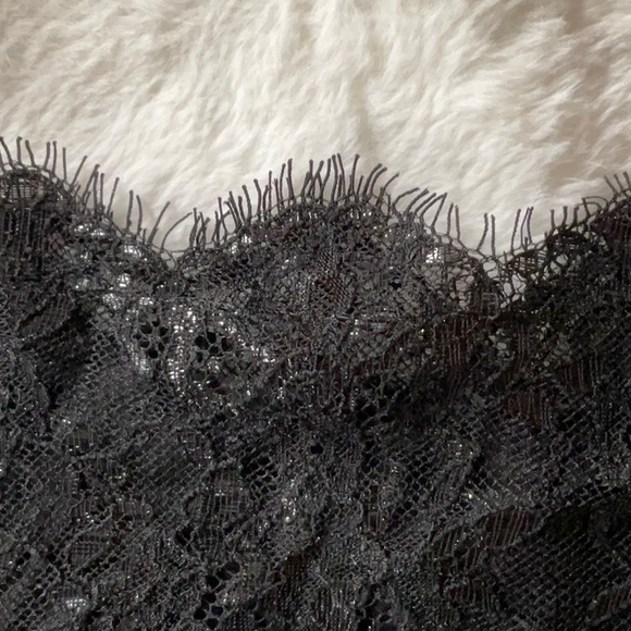 Mini skirt by Velvet M - Picture 6 of 7